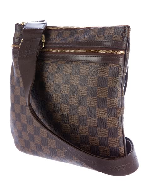 louis vuitton lvs cross shoulder bag|louis vuitton crossbody checkered.